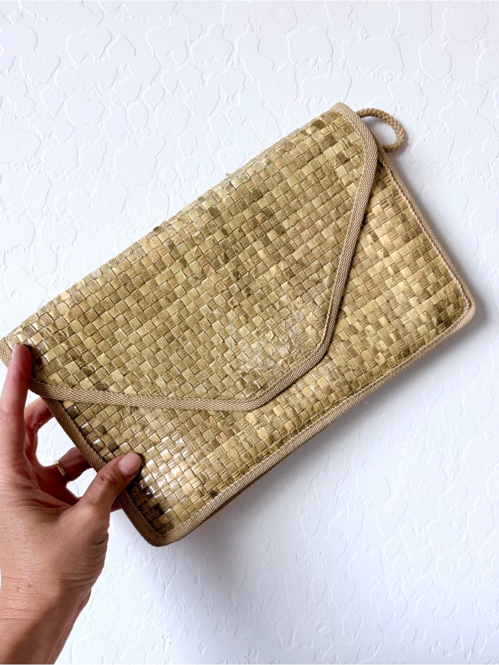 Vintage Novelli of Florence Ennelinea Woven Straw Envelope Clutch